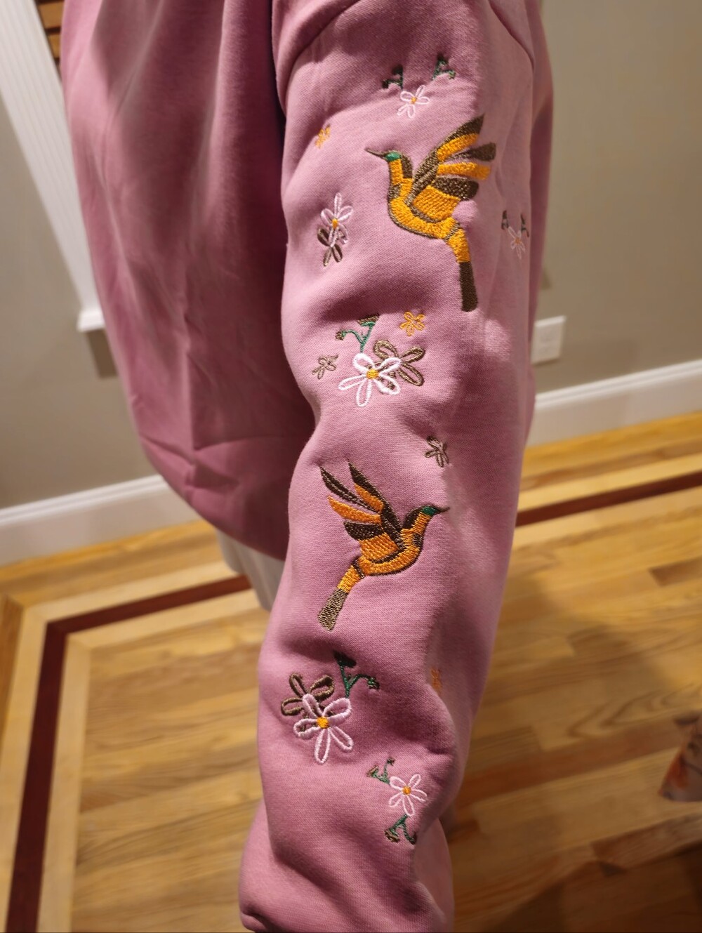 Premium Embroidered Hummingbird Hoodie 80% Cotton Pink Women's Size Extra Large